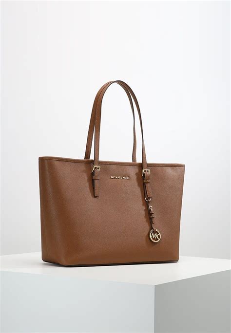 marca michael kors españa|michael kors tienda online.